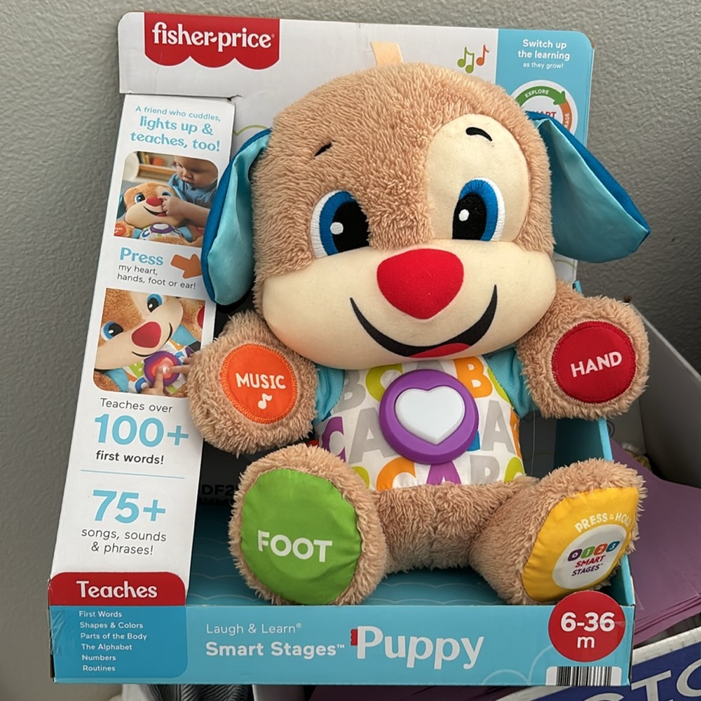 Fisher Price Smart Stages Puppy plays 75 songs and 100 first words Original Box